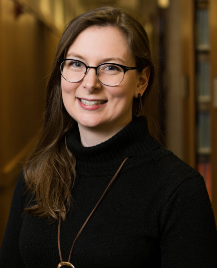 Headshot of Lindsey Button