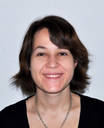 Headshot of Rosa Viñas-Racionero